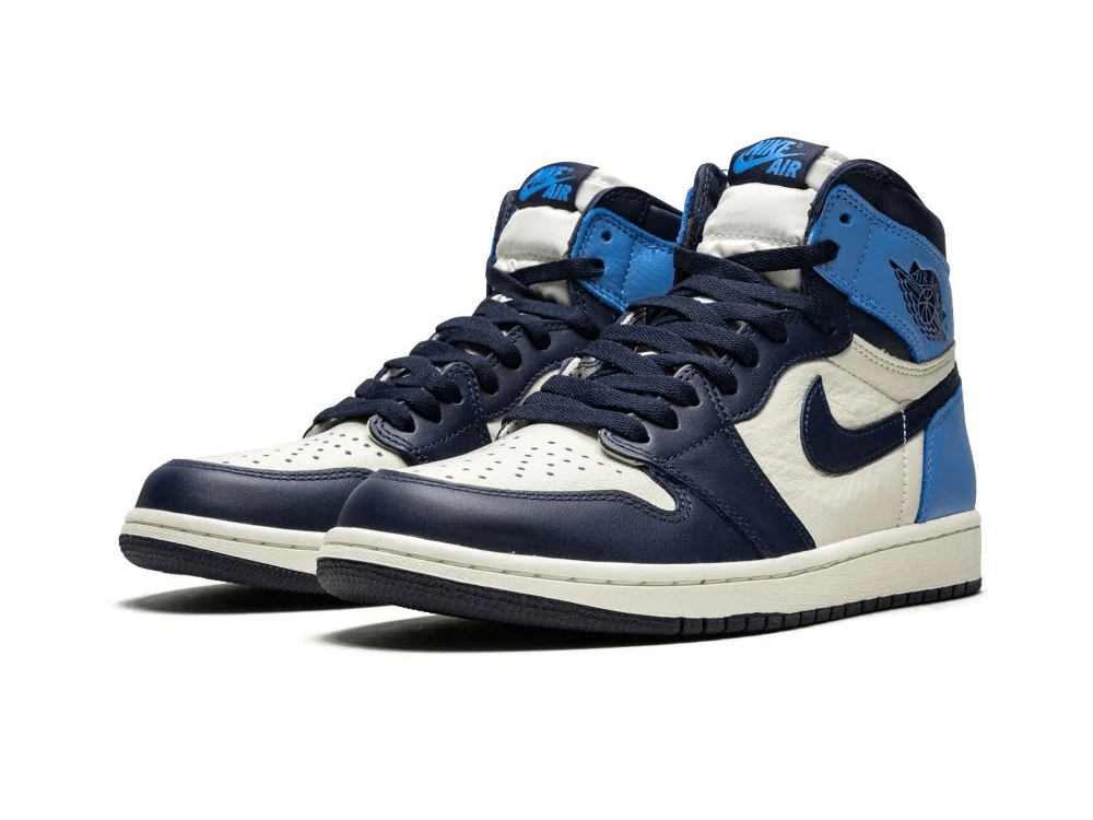 Air Jordan 1 Retro High OG Obsidian UNC