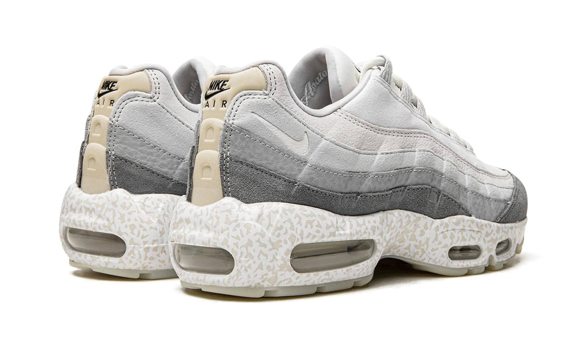 Nike Air Max 95 QS Light Bone-Glow in the Dark